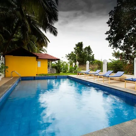 Pleasure River Front Hotel